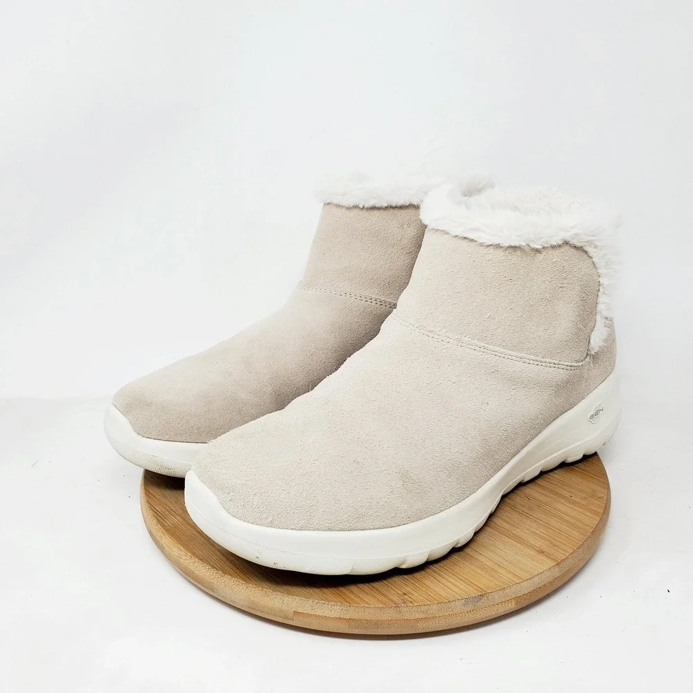 Skechers Ankle Boots Womens 8.5 On The Go Joy Bundle Up Lined Comfort Shoes